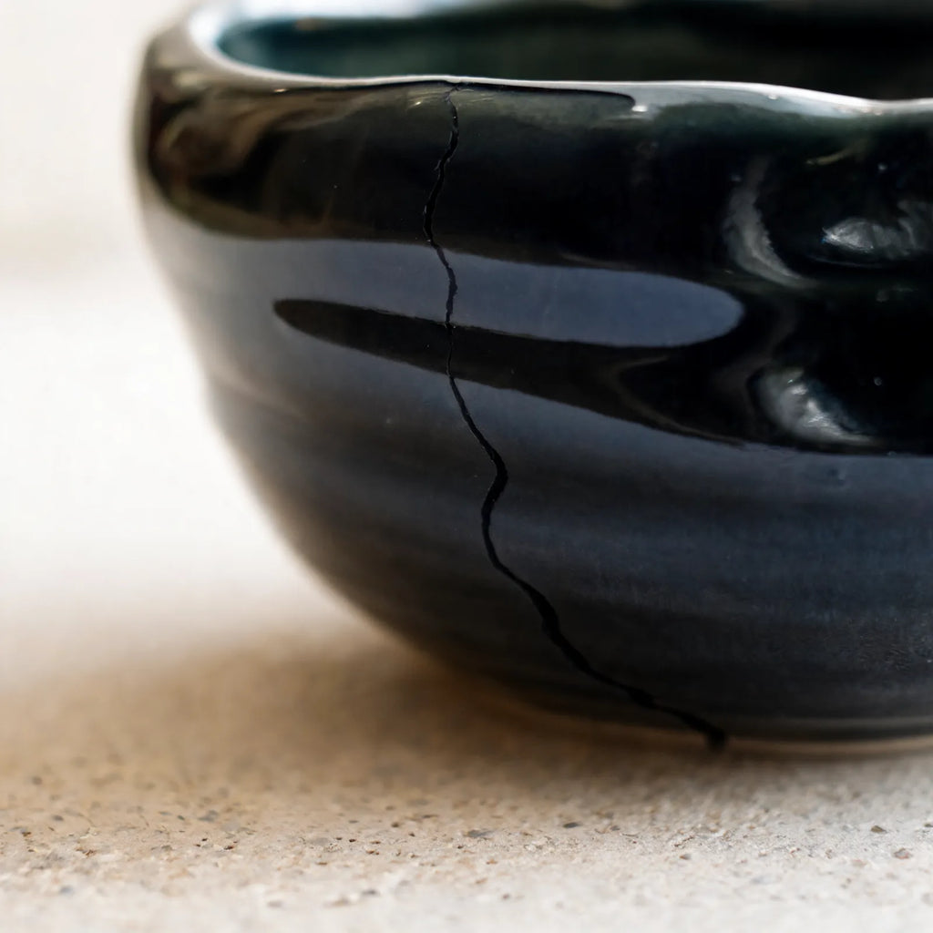 ANDURA Moss Bowl Glasurverlauf Detailaufnahme Moosgrün