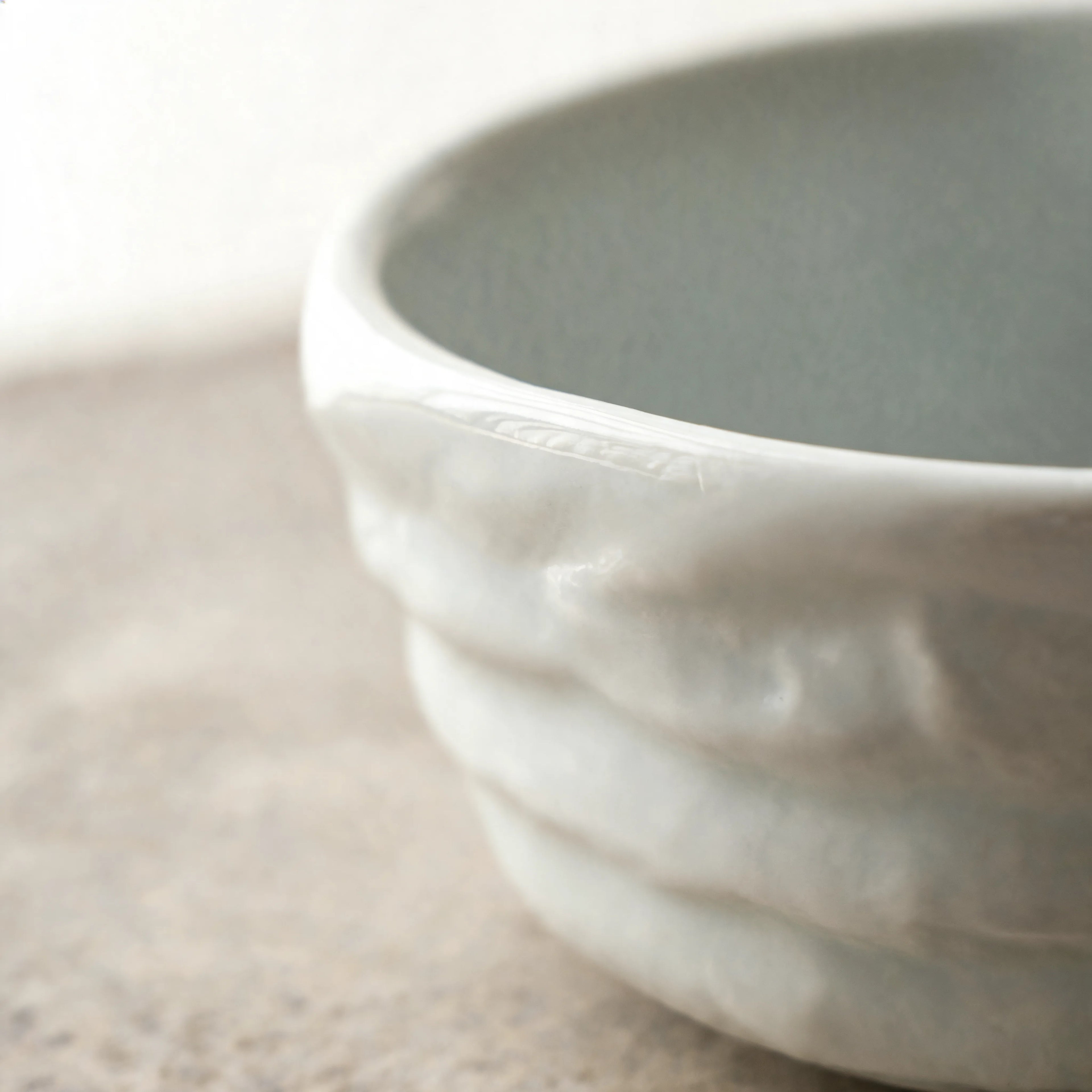 ANDURA Bone Bowl Rand Detailaufnahme Porzellan