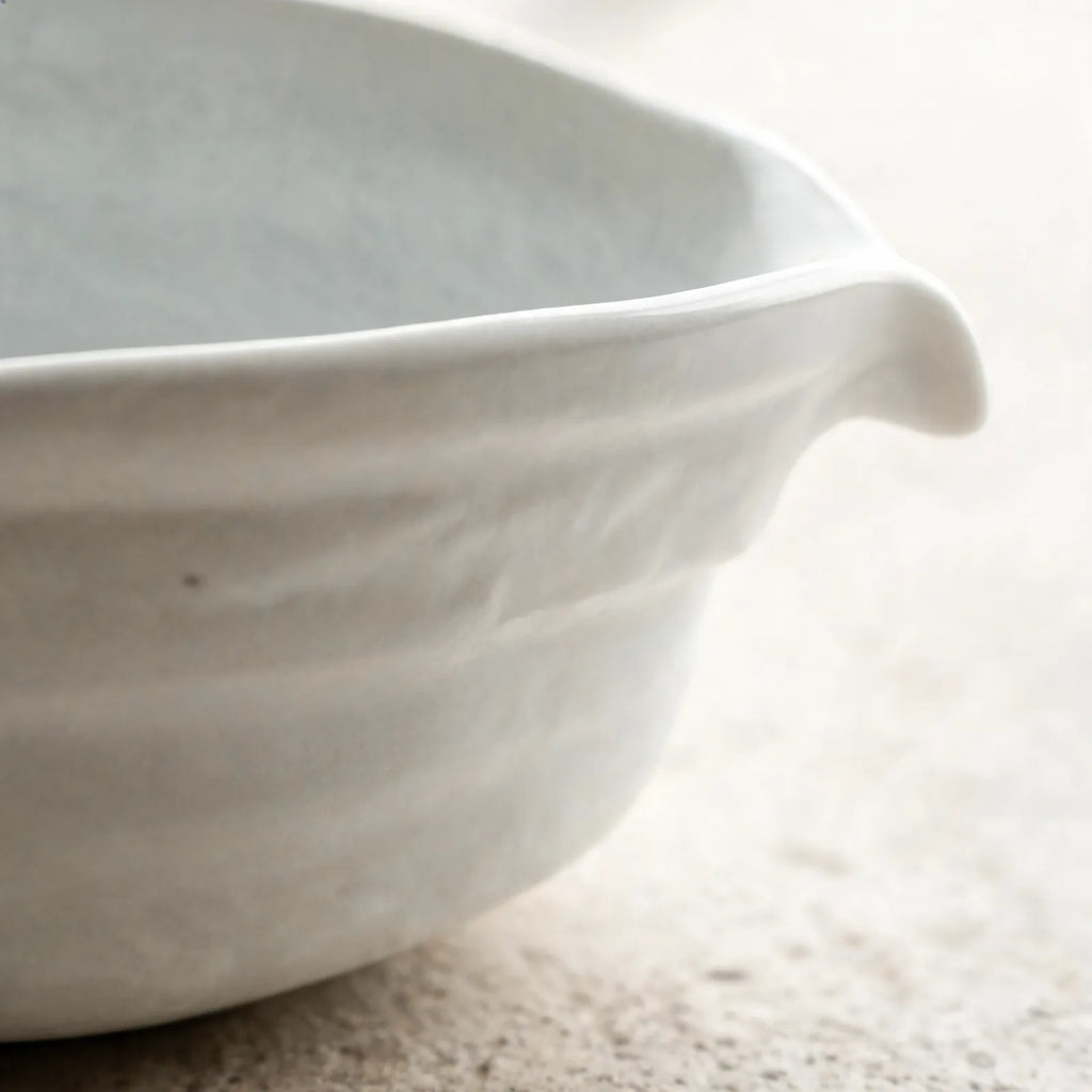 ANDURA Bone Bowl Ausgussnase Detailaufnahme Matt Weiß